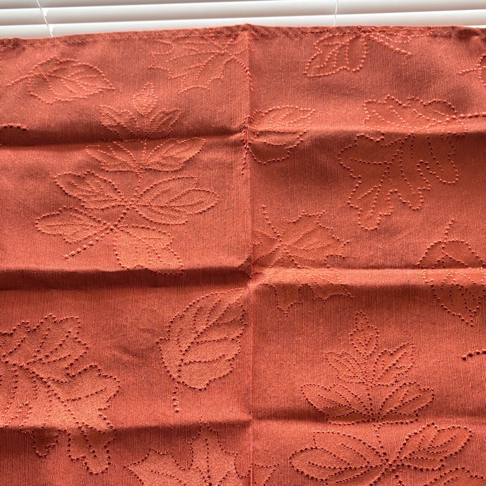 Autumn Leaf Patterned Napkins